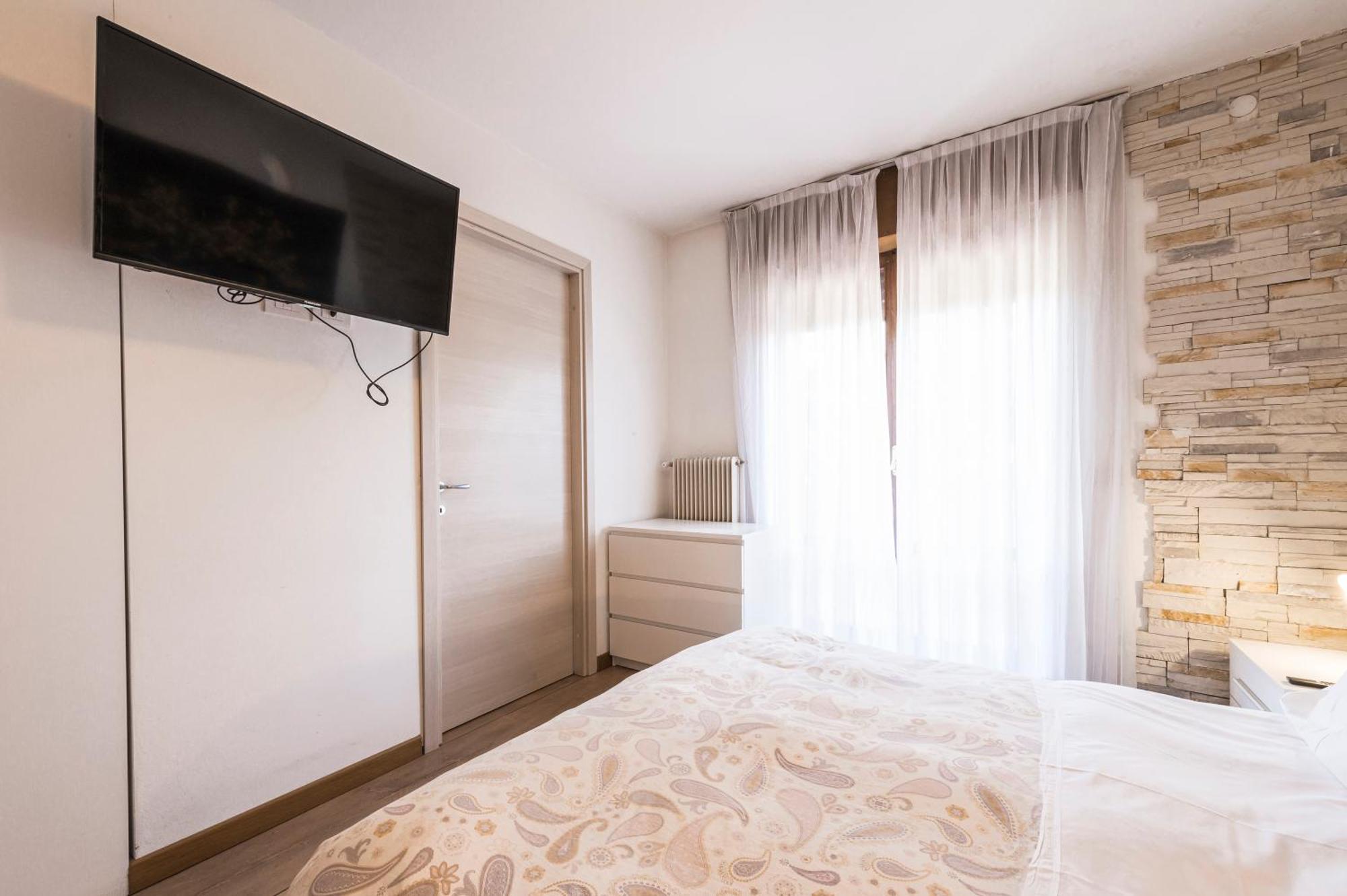 Hotel Vescovi อาเซียโก ภายนอก รูปภาพ
